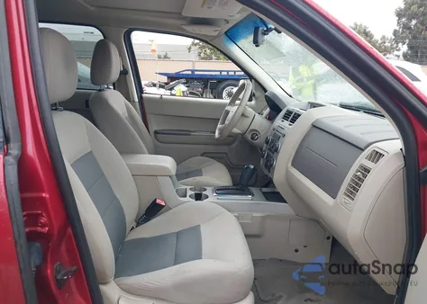 2008 Ford Escape Xlt from USA, damaged, VIN 1FMCU03158KC79740